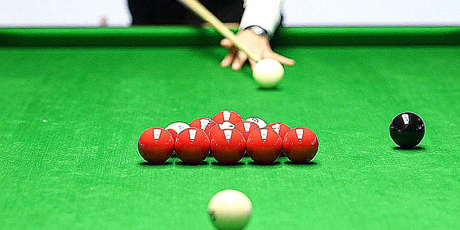 Aaron Hill lội ngược dòng hai lần ở vòng loại Scottish Open: ba cú century trong sáu frame Aaron Hill lội ngược dòng hai lần ở vòng loại Scottish Open: ba cú century trong sáu frame