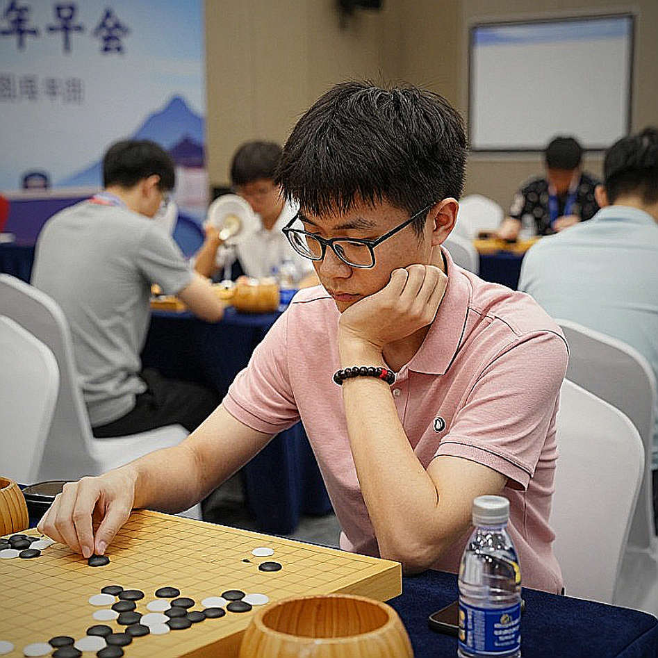 Ba trong bốn kỳ thủ nữ từng bị thiên kiến giới hoặc quấy rối: FIDE công bố khảo sát, giới cờ vua chờ bản báo cáo gốc