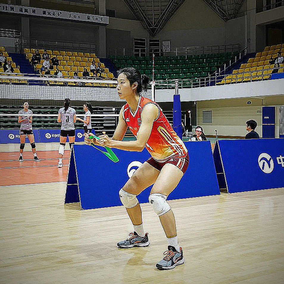 Trung Quốc ba lần liên tiếp vô địch bóng chuyền nữ Asiad: Ngôi vương đứng trên đôi chân mỏi