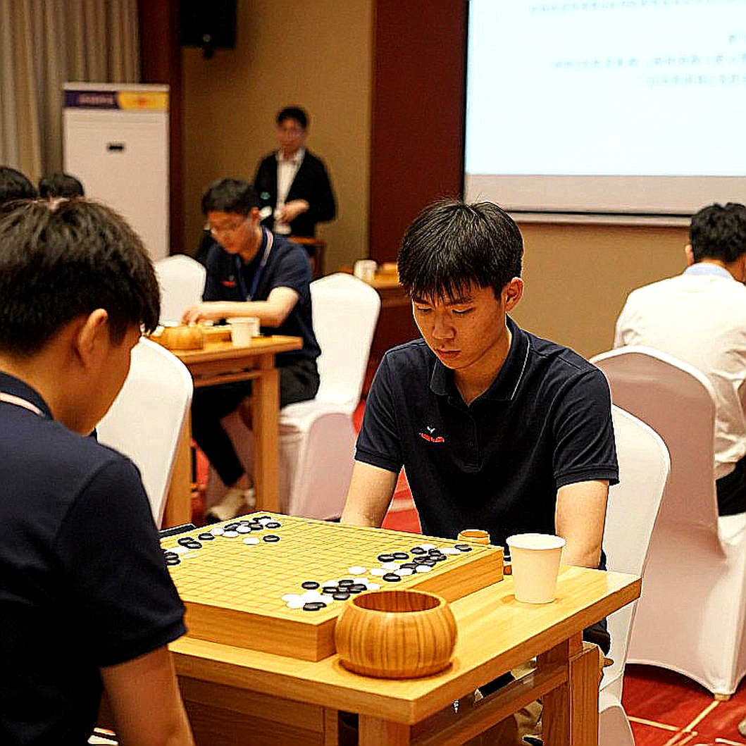 Vô địch cờ vua Mỹ 2026: Caruana bảo vệ ngôi vương, giải thưởng hơn 400.000 USD và cuộc chuyển giao thế hệ ở nội dung nữ