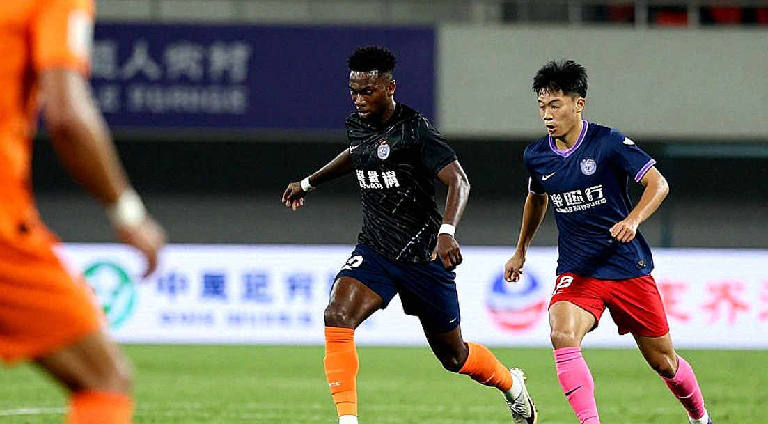 Inzaghi đốt cháy giai đoạn chạy đà: Martinelli đá chính ngay trận ra mắt Al-Hilal trước Neom