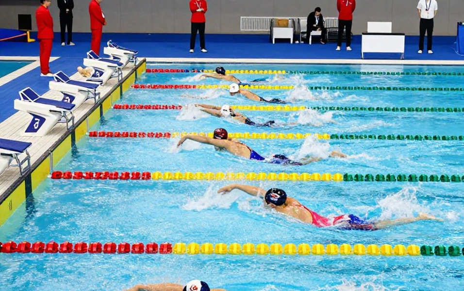 Lila Sherman cam kết với Duke: khoảng trống 500 yard và bài toán chiều sâu đường dài