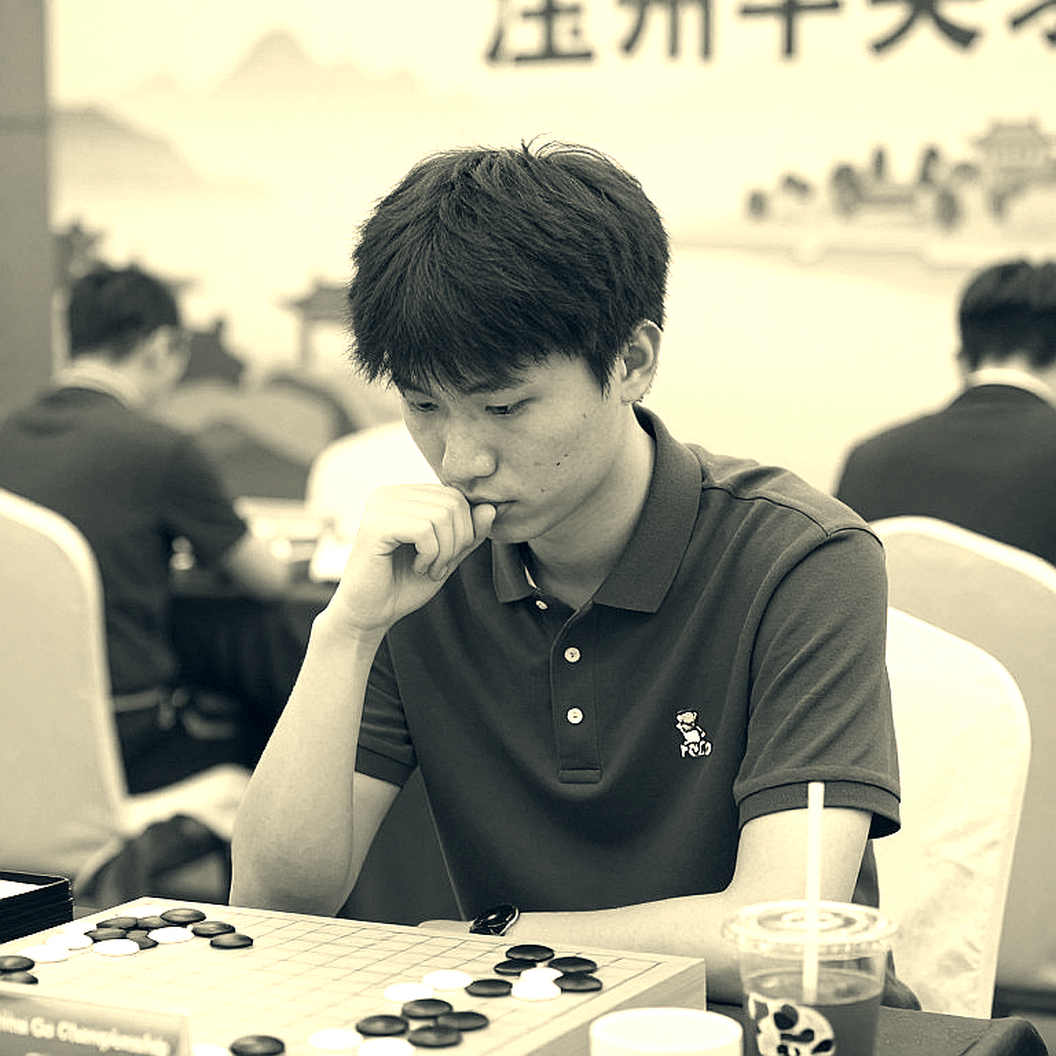 Novy Bor, SuperChess và khoảng trống phía sau dòng tít European Club Cup