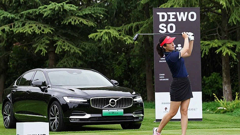 Đổi driver không cần đổi gậy: Bí quyết tận dụng tính năng điều chỉnh mà 90% golfer bỏ phí