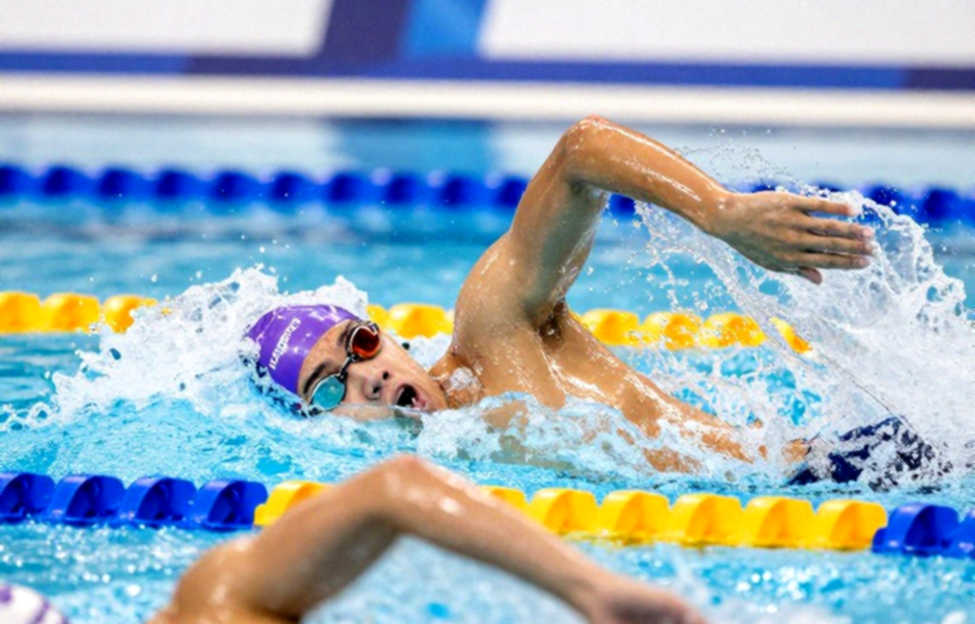 Peter Tonkin: 55 năm bơi lội Úc, từ huy chương đồng Tokyo 2026 đến chương trình bơi cho người bản địa Peter Tonkin: 55 năm bơi lội Úc, từ huy chương đồng Tokyo 2026 đến chương trình bơi cho người bản địa