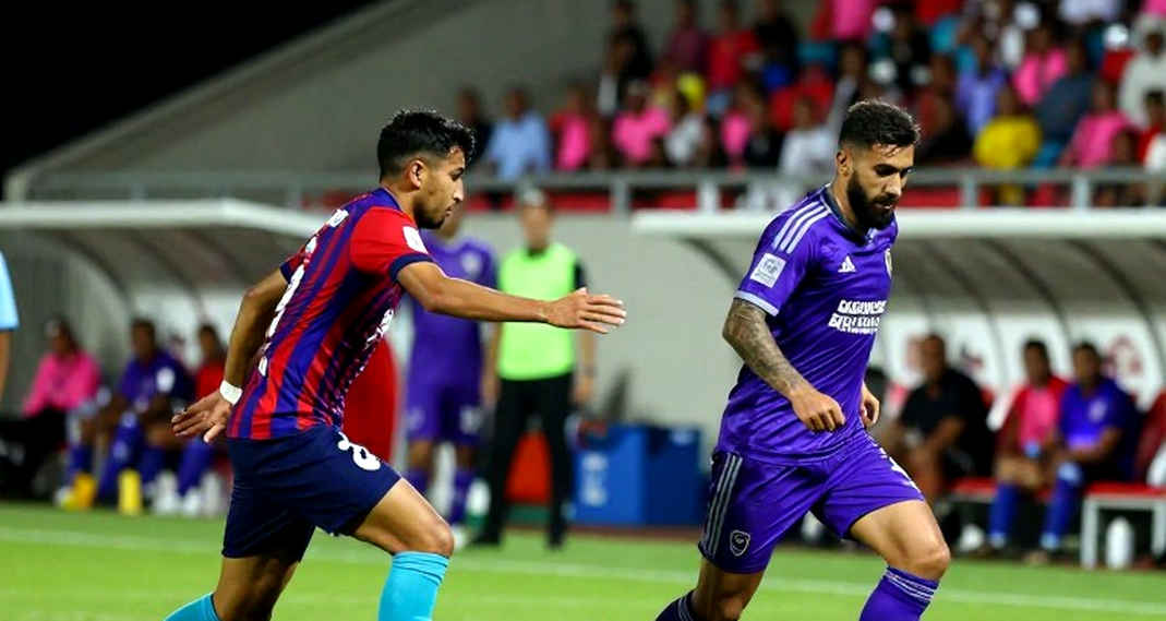 Messi, River Plate và chiếc áo số 10 gửi lại khán đài Monumental