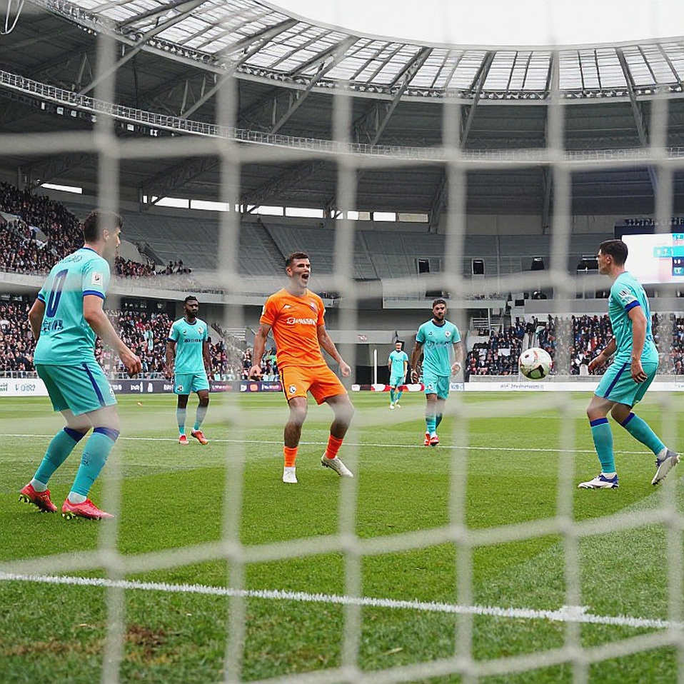 Umtiti gọi đề cử của Quiñones là “trò đùa”: Quả bóng vàng đang tự trả giá cho sự mơ hồ của chính mình Umtiti gọi đề cử của Quiñones là “trò đùa”: Quả bóng vàng đang tự trả giá cho sự mơ hồ của chính mình
