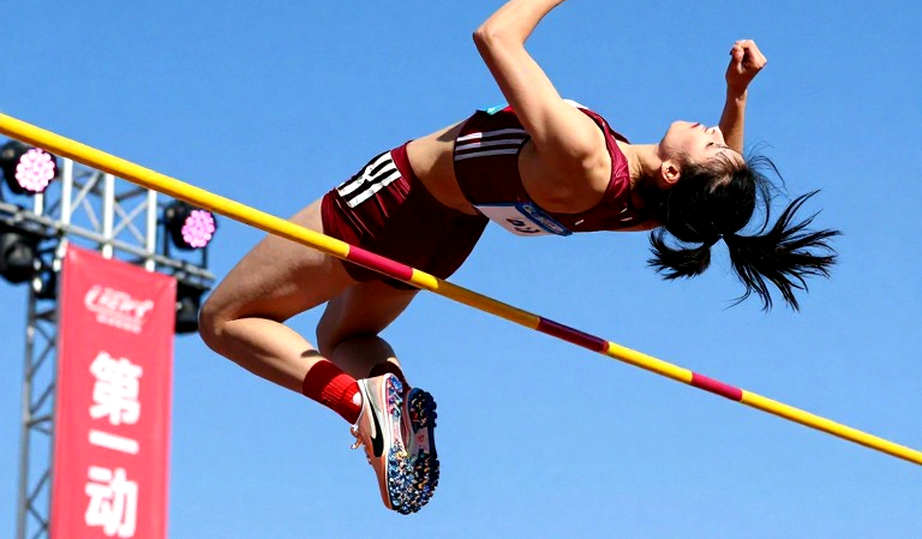 Amy Hunt hoàn thành cú ngoặt xuất sắc 22.16 giây ở 200m, khẳng định phong độ đỉnh cao sau bốn huy chương vàng châu Âu