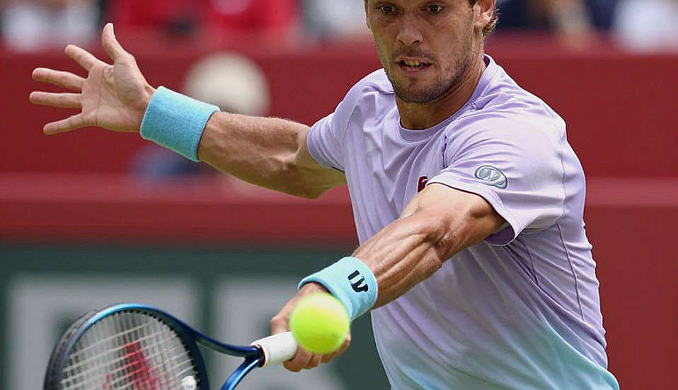 Alcaraz hạ Arnaldi tại Japan Open: Set tiebreak 7-6(6) hé lộ điều tỉ số 6-1 che giấu