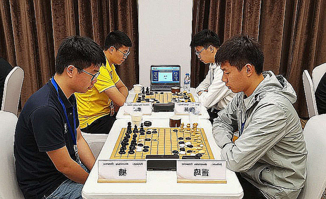 Ấn Độ vô địch Olympiad cờ vua 2026: Thế cờ được dựng trong im lặng suốt hai mươi năm Ấn Độ vô địch Olympiad cờ vua 2026: Thế cờ được dựng trong im lặng suốt hai mươi năm