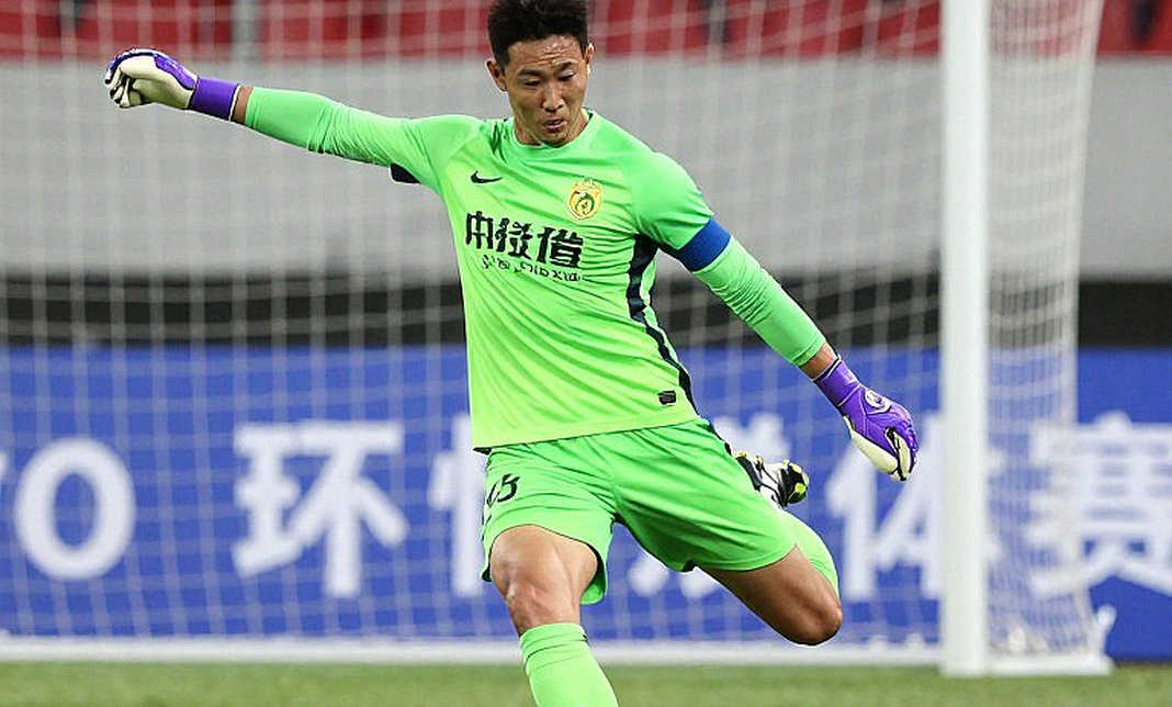 V.League và căn bệnh tỷ phú: Khi bóng đá Việt Nam chơi ván cờ mà không ai dạy luật